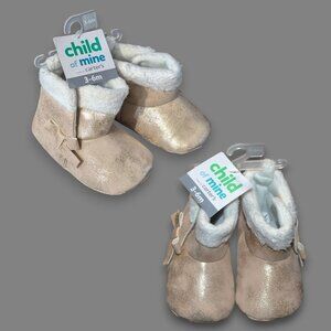 New! Child of Mine bY CARTER'S 3-6M Gold Sparkle Faux Fur Lined Boots Booties